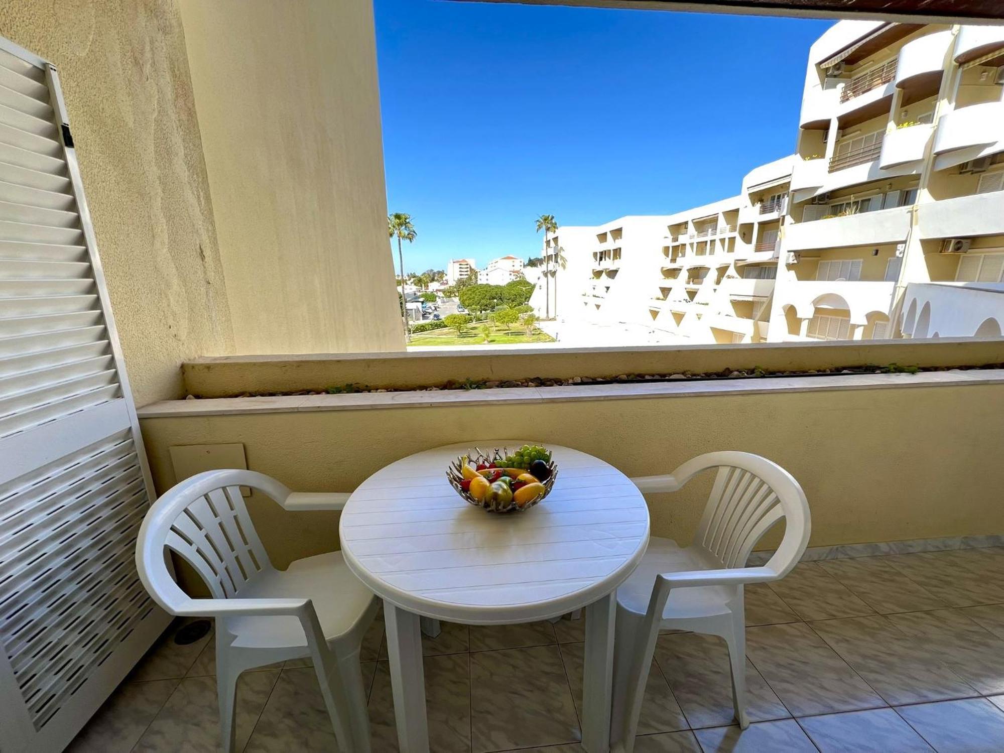 Apartamento Albufeira Concept 2 With Pool By Homing Gale  Exterior foto